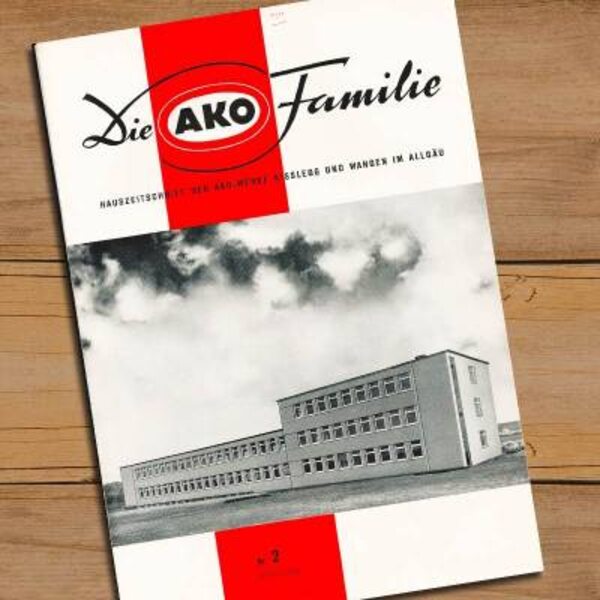 Ausgabe der Mitarbeiterzeitschrift „die AKO Familie“ vom April 1963
