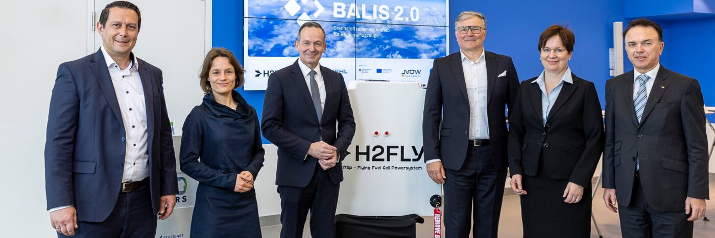 Emission-free Aviation: German Federal Ministry for Digital and Transport Funds Project to Further Develop Hydrogen Fuel Cell Technology