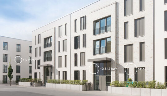 Multi-storey building with different measurements 